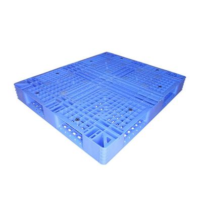 Синь 130 x 110cm паллетов Rackable ЛЮБИМЦА полностью реверзибельная пластиковая