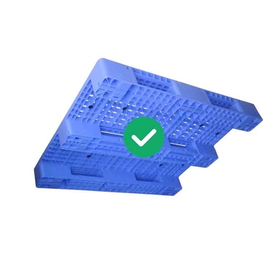Паллет 1300x1100 5000Kg эргономического HDPE пластиковый нагружает удобную регуляцию
