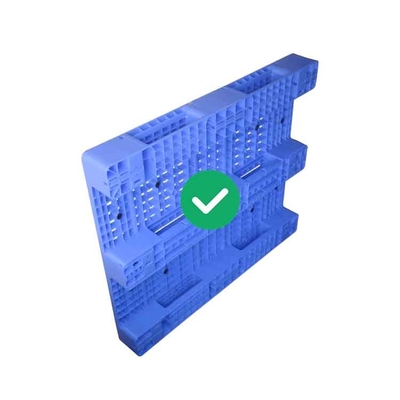 Паллет 1300x1100 5000Kg эргономического HDPE пластиковый нагружает удобную регуляцию